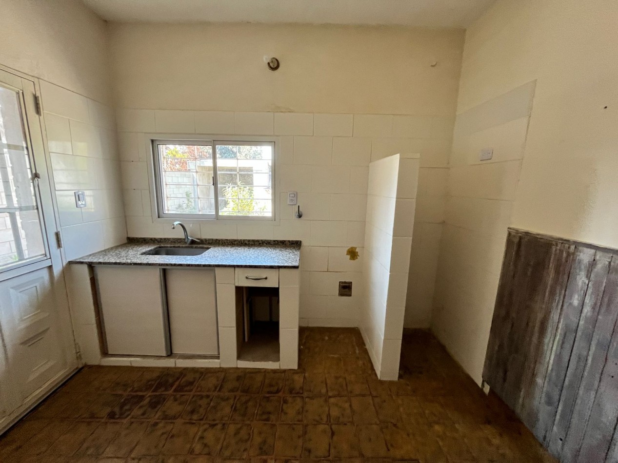 VENTA DE CASA - VILLA CONSTITUCION