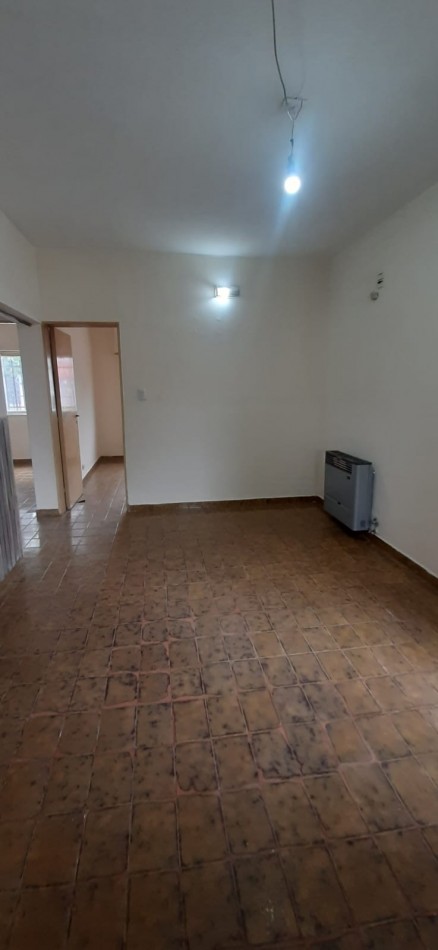 VENTA DE CASA - VILLA CONSTITUCION